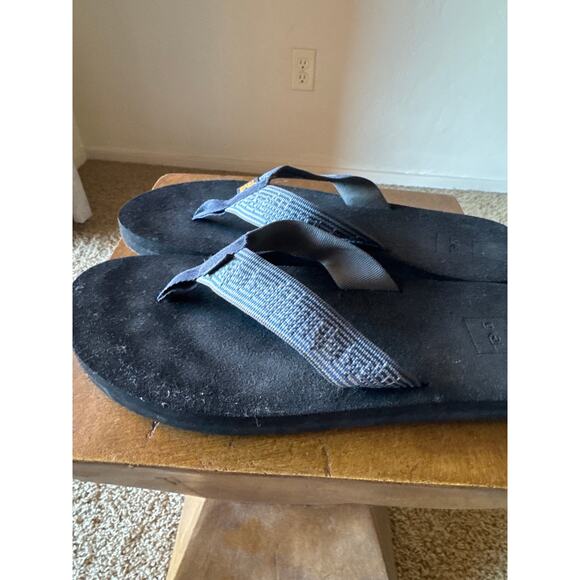 Teva S/N 4168 FB1121J Blue Gray White Strap Foam Men's Size 12 Flip Flops - Picture 3 of 7